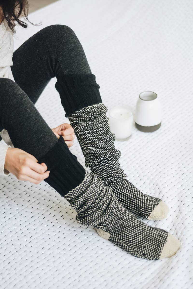 Warm & Soft Open Work Knit Lounge Socks 🧦: Black