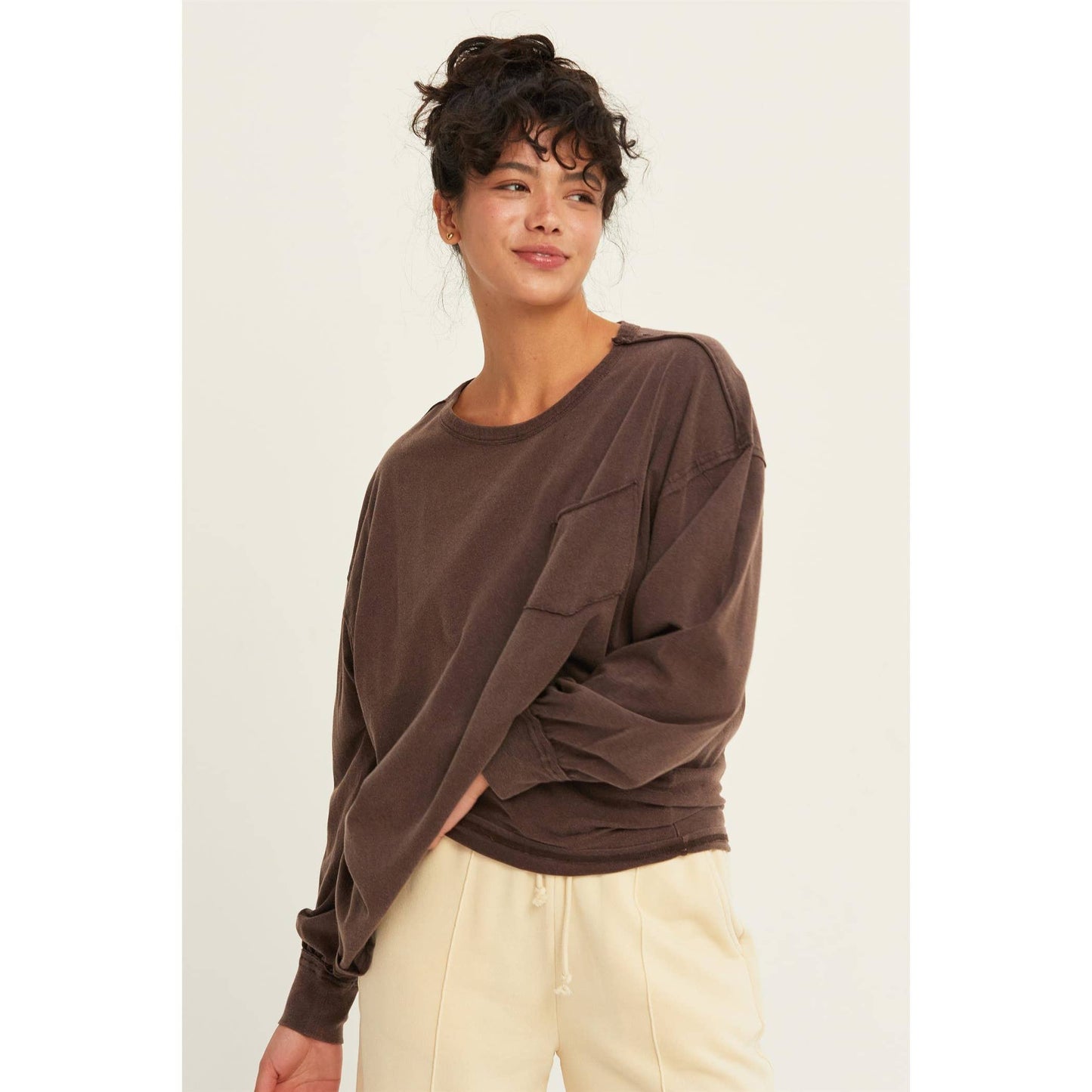 OVERSIZED WASHED LONG SLEEVE POCKET TEE