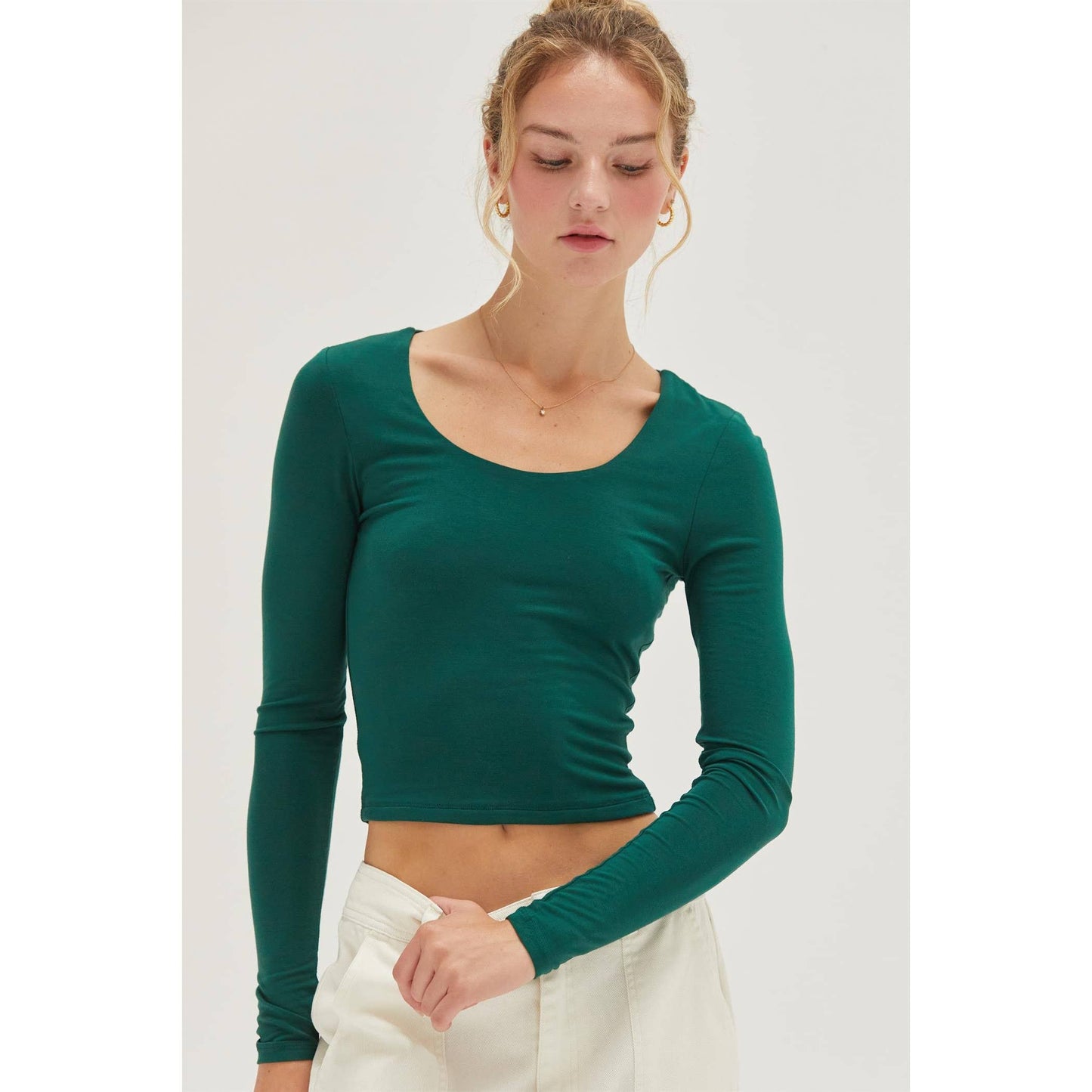 SQUARE NECK LONG SLEEVE CROP TOP