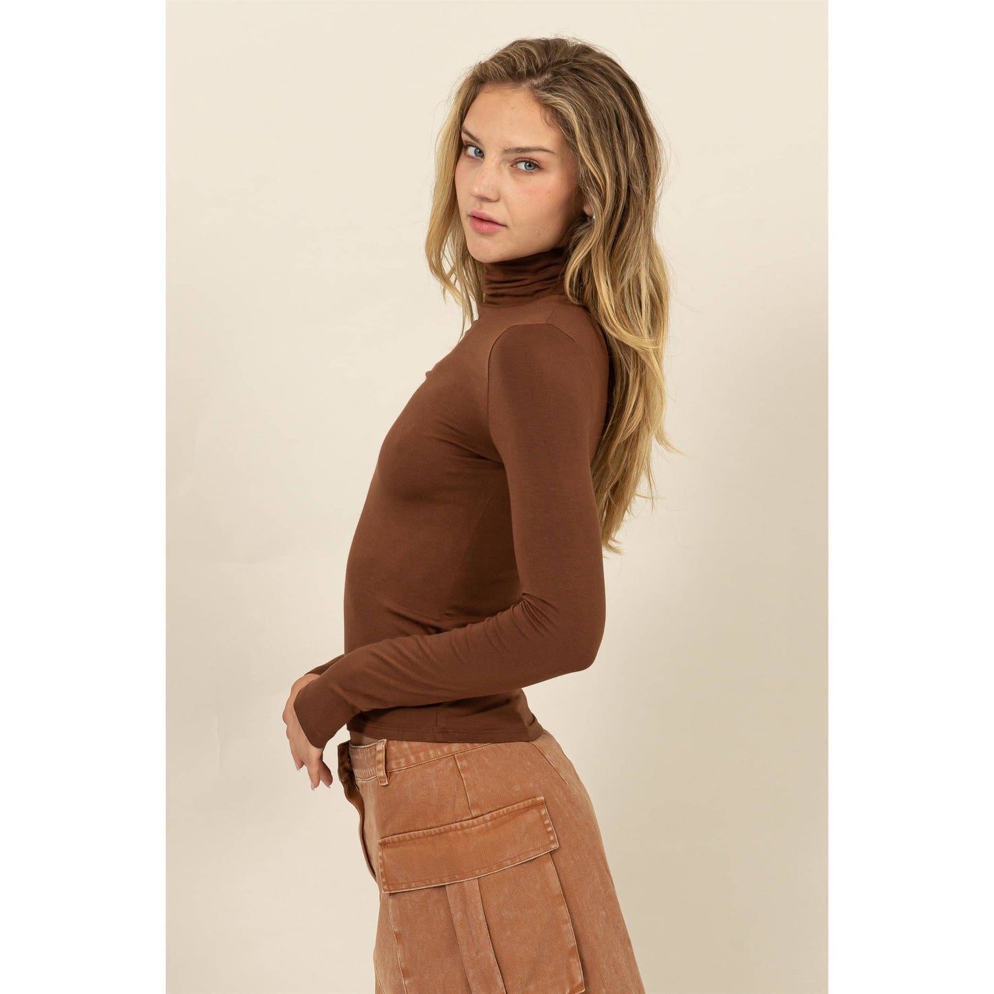 SLIM-FIT TURTLENECK LONG SLEEVE TOP